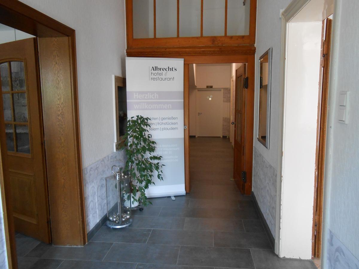 Albrecht'S Hotel & Restaurant Gmbh Wiedensahl Eksteriør billede
